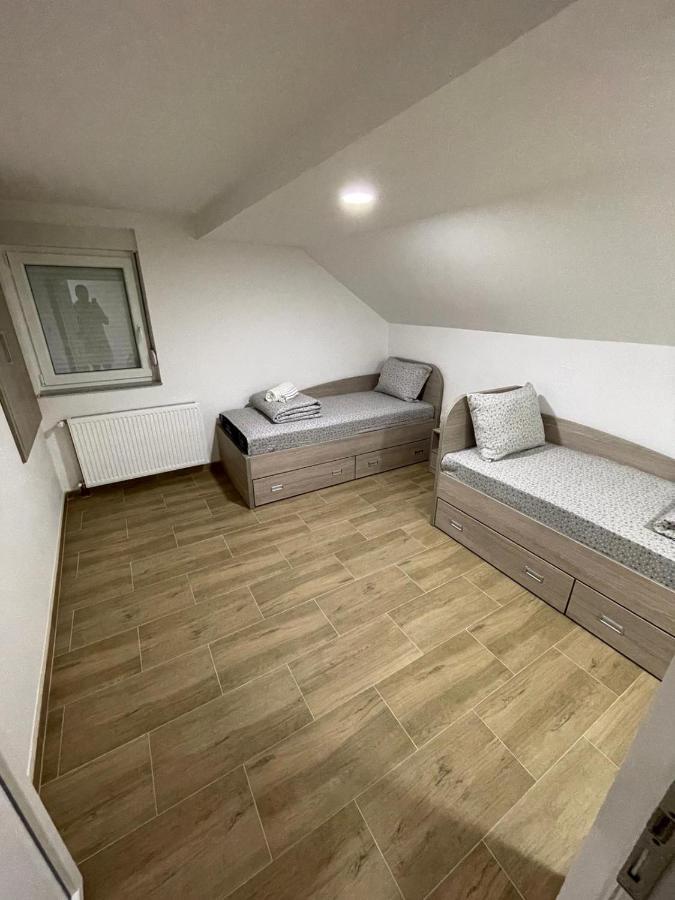 Apartman Ambijent Arandelovac Exterior photo
